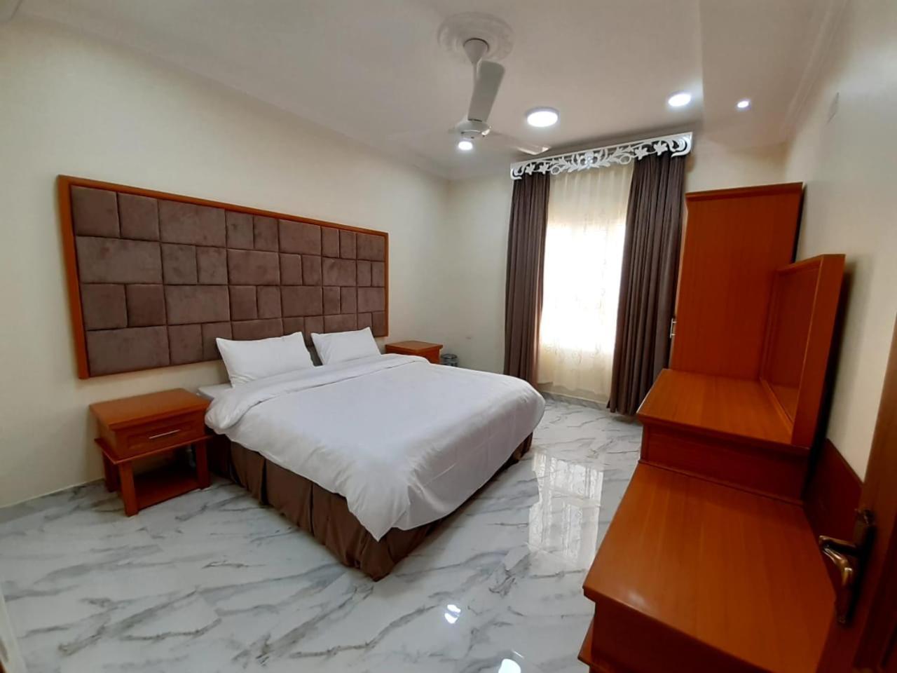 Hilf Al Jood Hotel Apartment מראה חיצוני תמונה