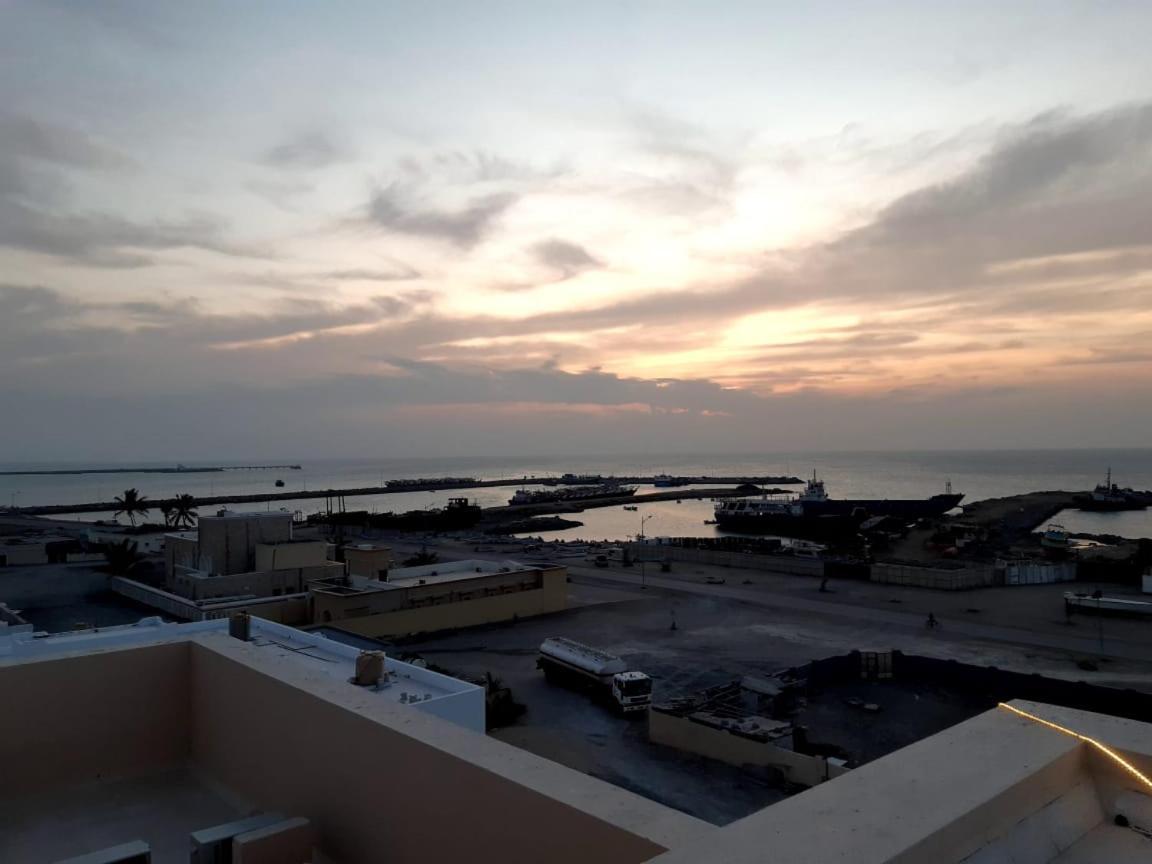 Hilf Al Jood Hotel Apartment מראה חיצוני תמונה